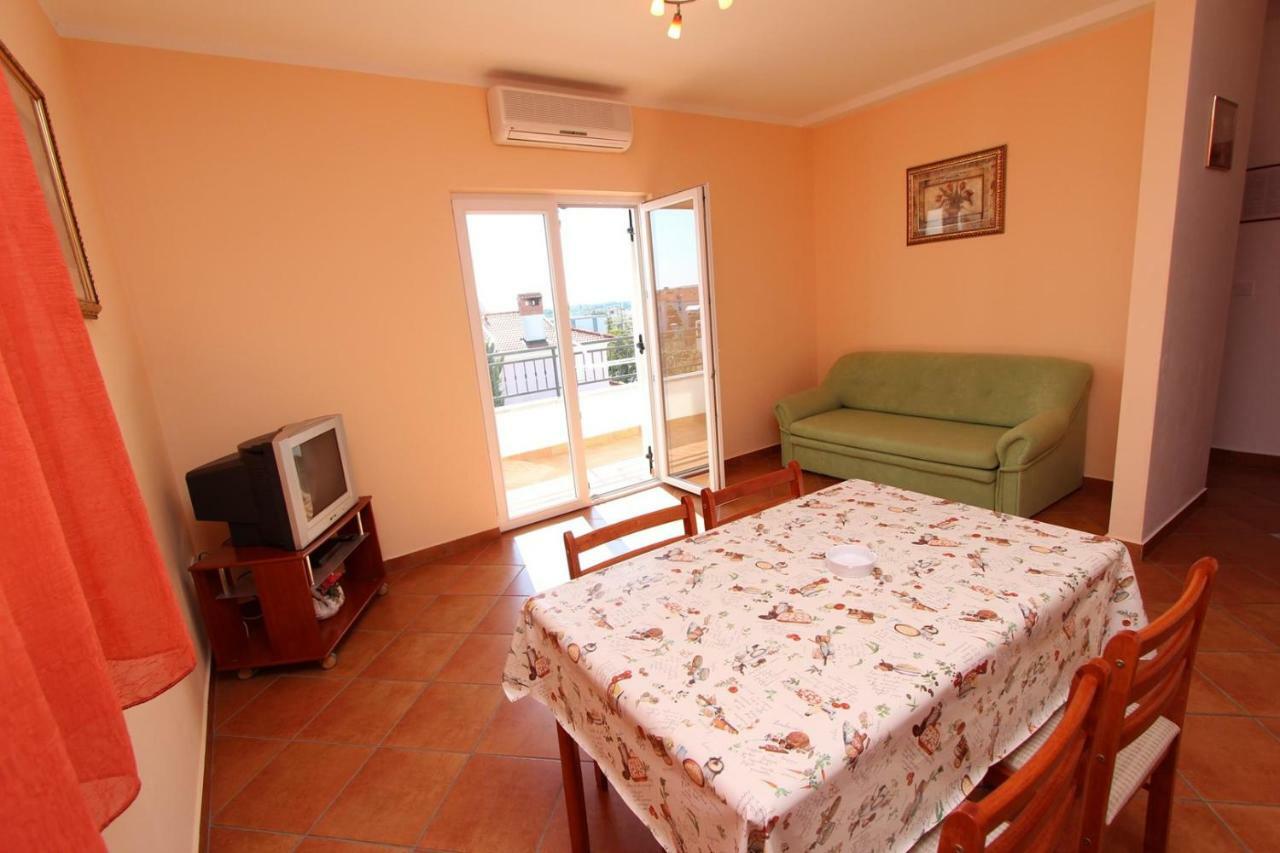 Apartments Elida โรวีน ภายนอก รูปภาพ