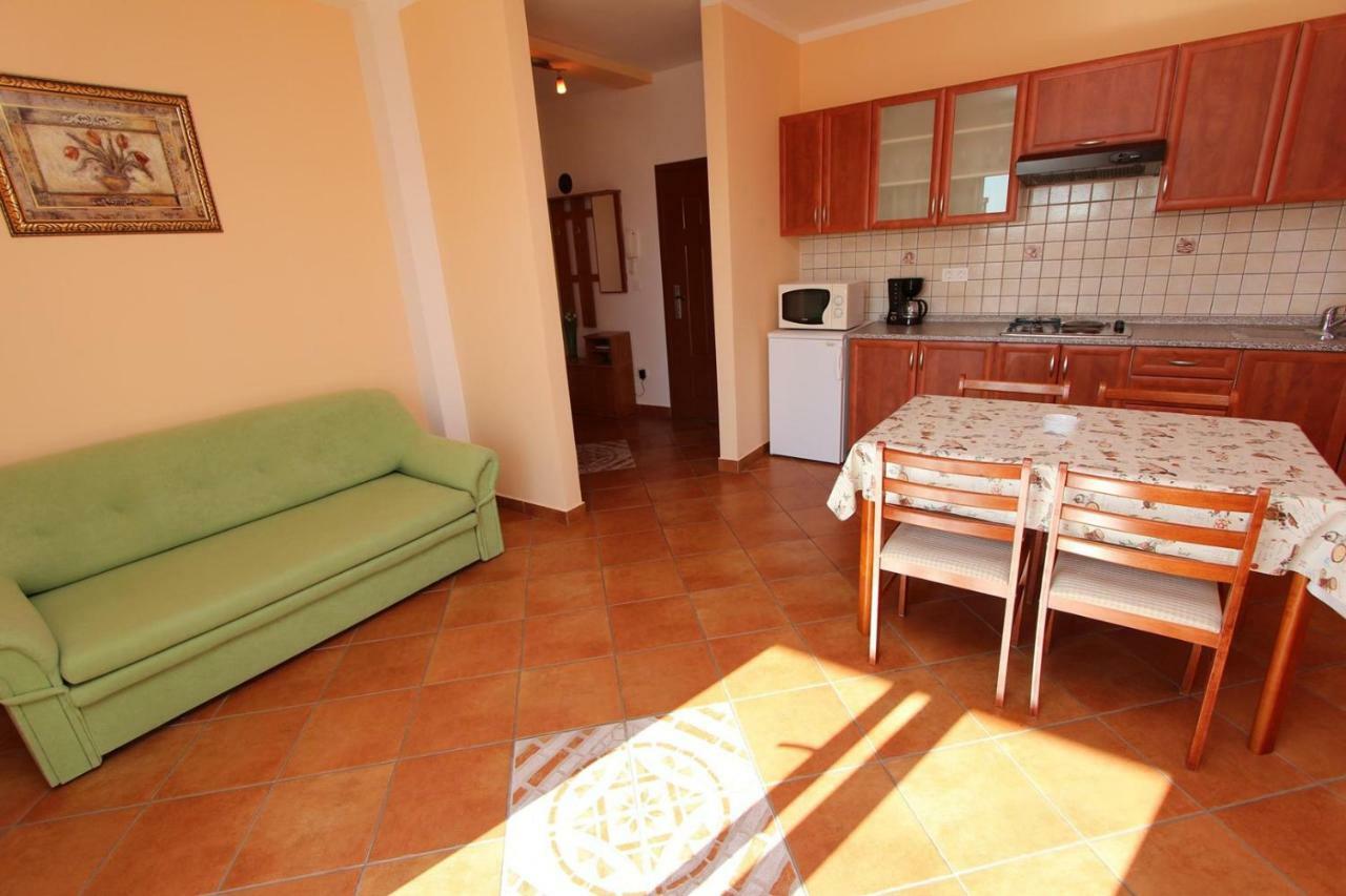 Apartments Elida โรวีน ภายนอก รูปภาพ