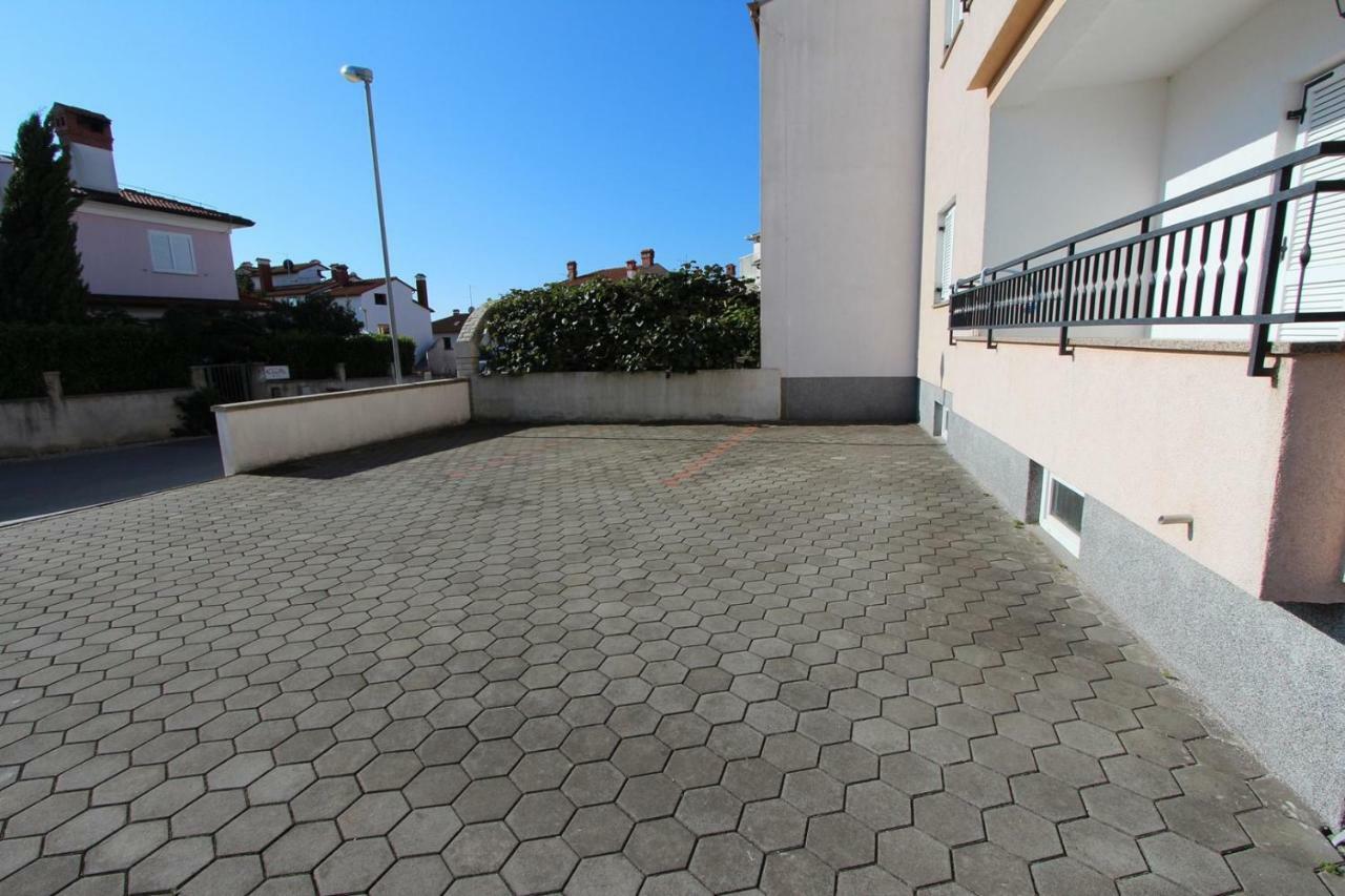 Apartments Elida โรวีน ภายนอก รูปภาพ